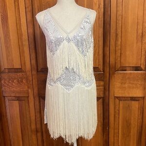 Charades Silver Metallic Fringe Flapper Dress Jazz The Eras Tour Swiftie White L